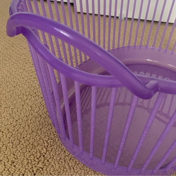 VTG MCM Purple Laundry Basket Retro Mid Century Quality Hard Plastic HTF Handles - Picture 7 of 10